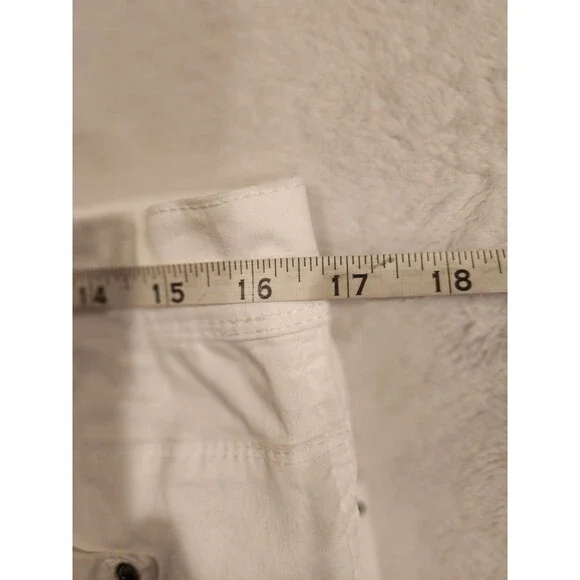 Curve Appeal Jeans White Capri Stretch Denim Women Size 10/30 - Picture 7 of 9